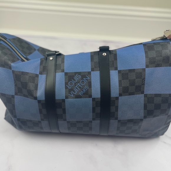 Louis Vuitton duffel bag - Picture 10 of 16